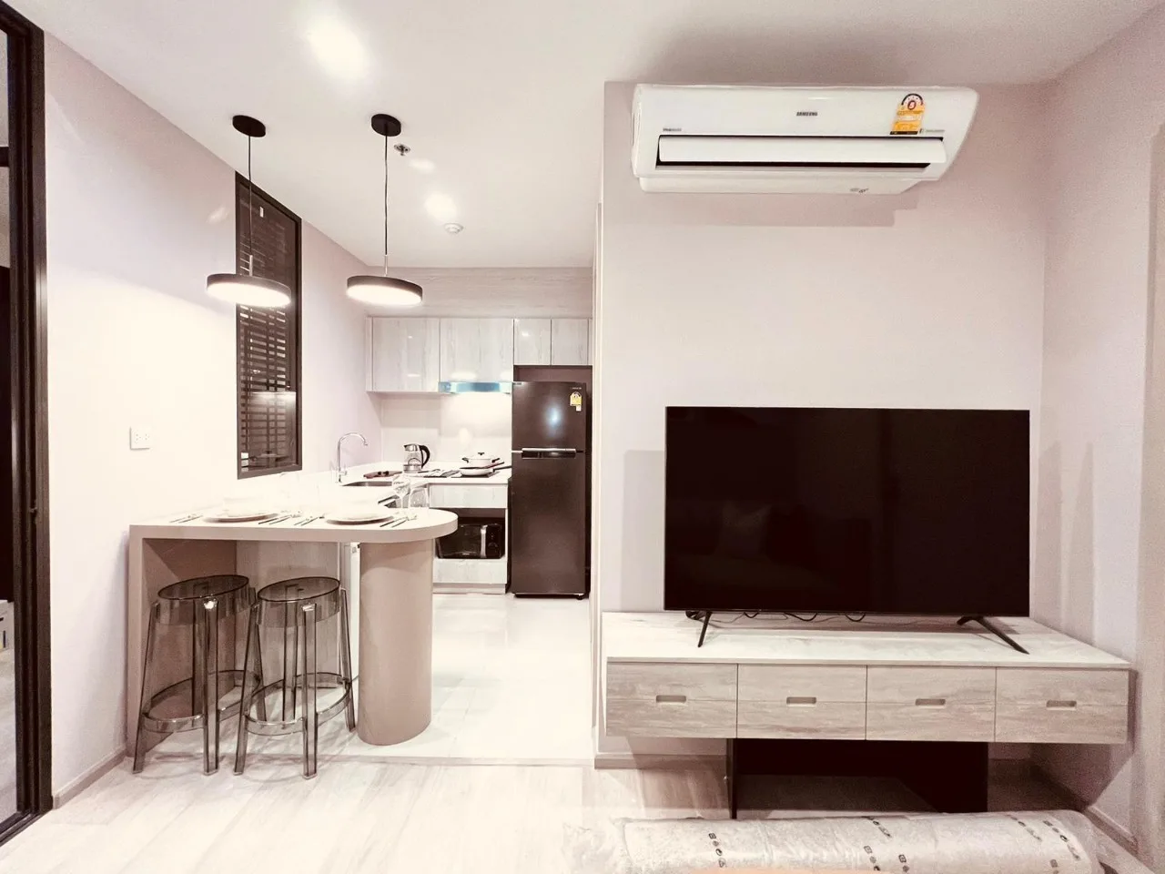 Life One Wireless — photo 2