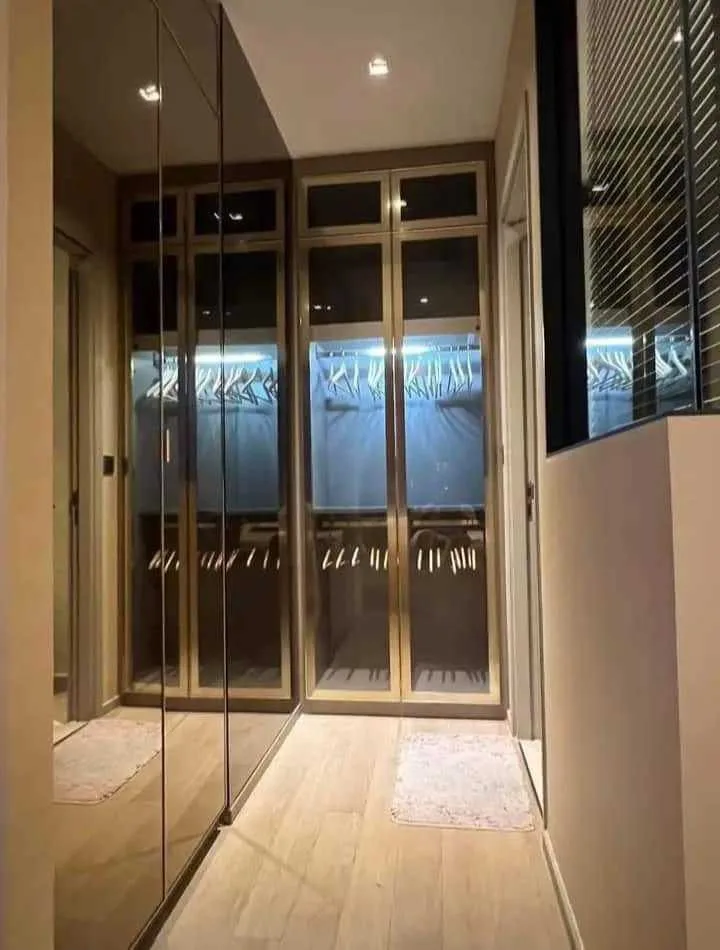 Ashton Silom — photo 4