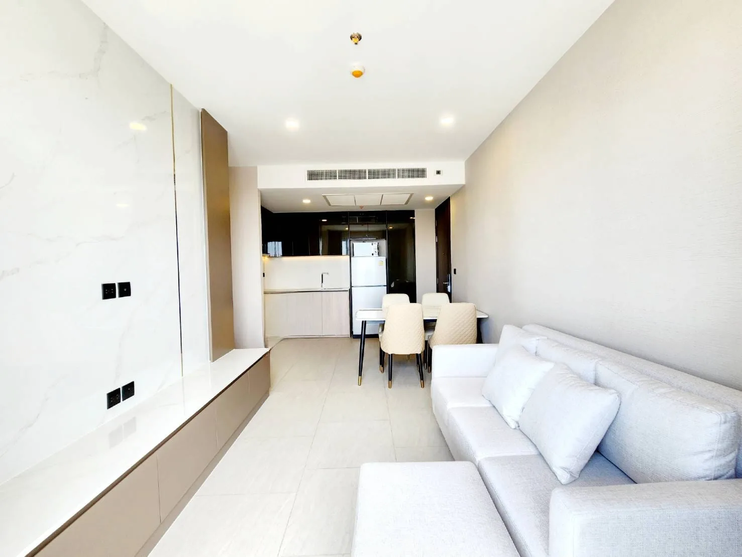 Cooper Siam — photo 2