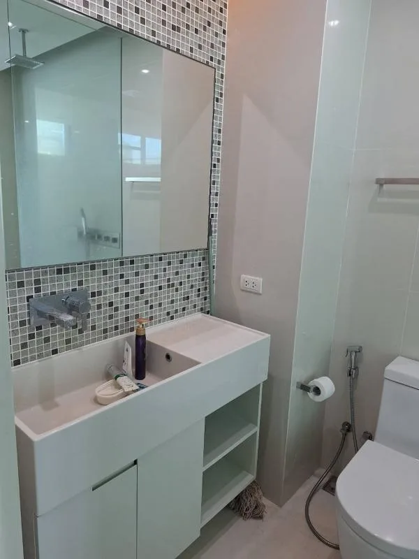 The Room Sukhumvit 21 — photo 9