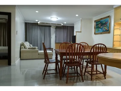 Supalai Place