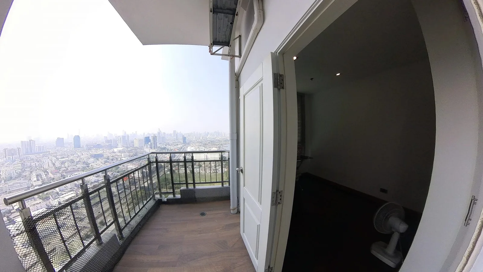 Supalai Prima Riva — photo 13