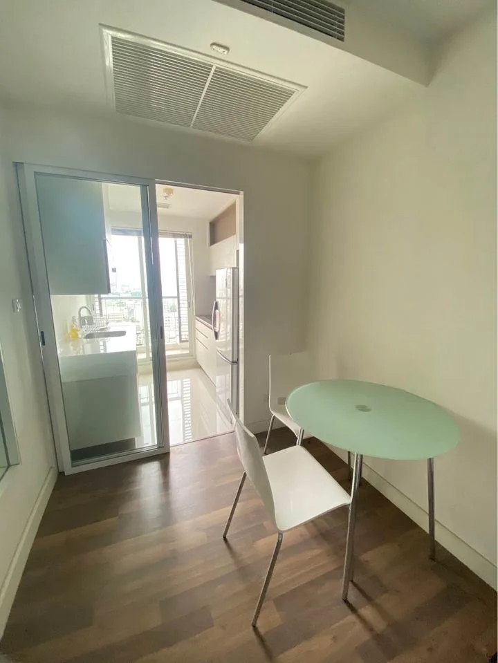 The Room Sathorn - Taksin — photo 3