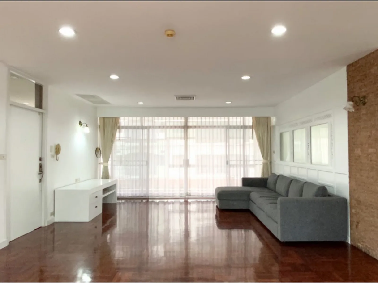 T.P.J. Condo — photo 2