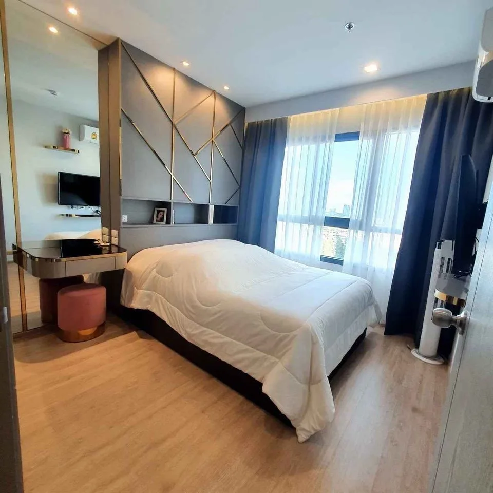 Ideo Rama 9 - Asoke — photo 4