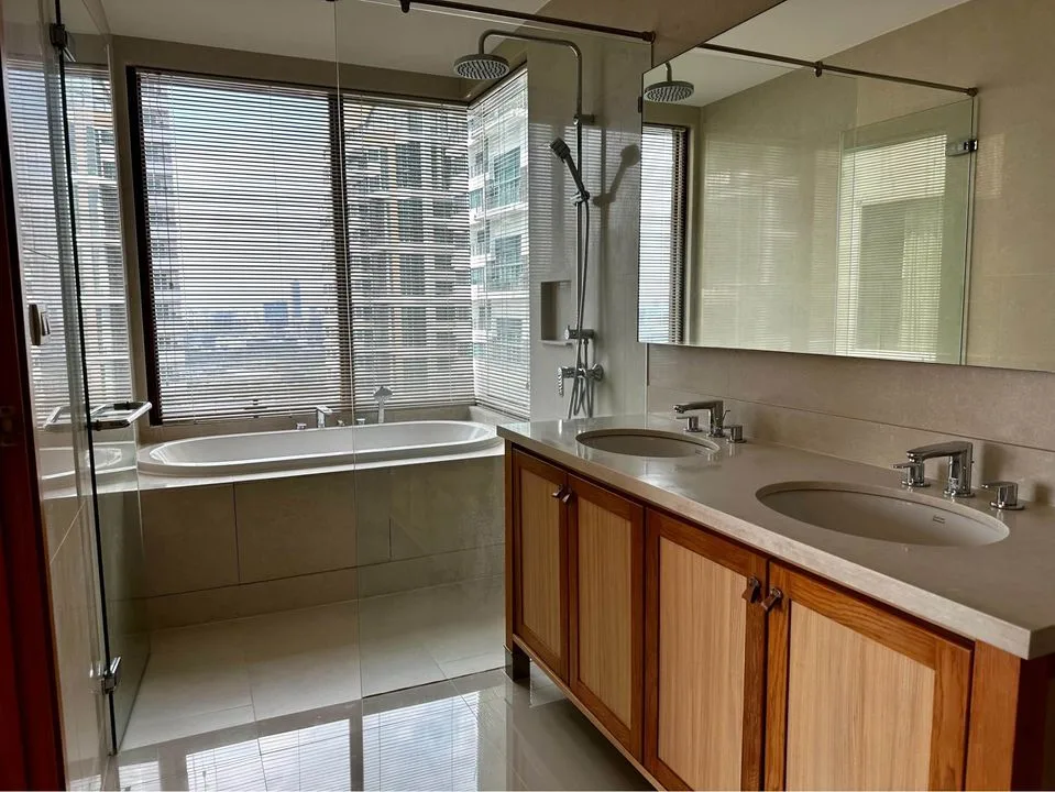 The Emporio Place — photo 6