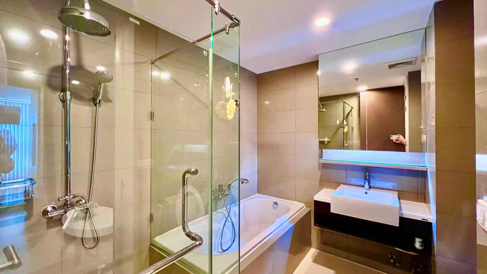 15 Sukhumvit Residences — photo 8