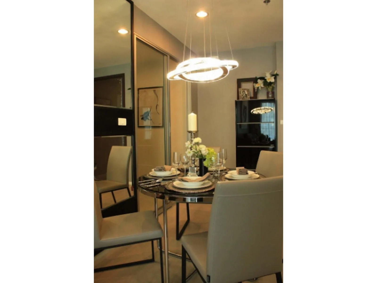 Rhythm Sathorn - Narathiwas — photo 2