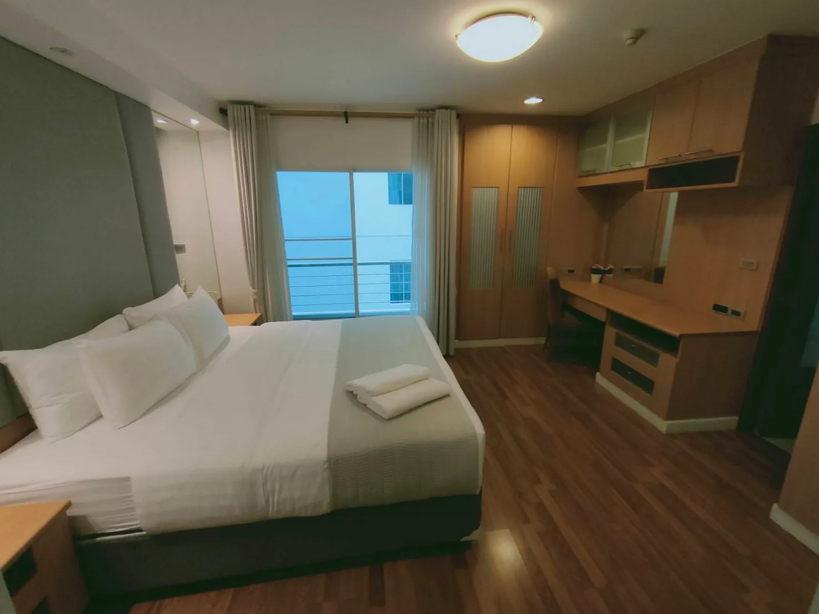 JJ Mansion — photo 10