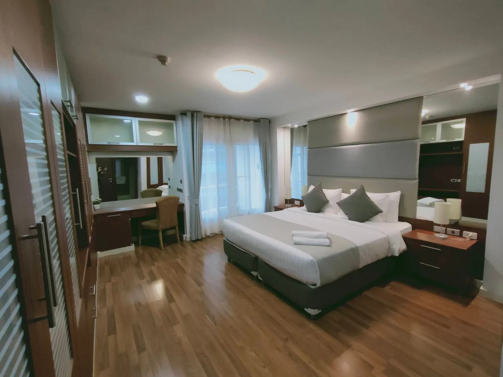 JJ Mansion — photo 6