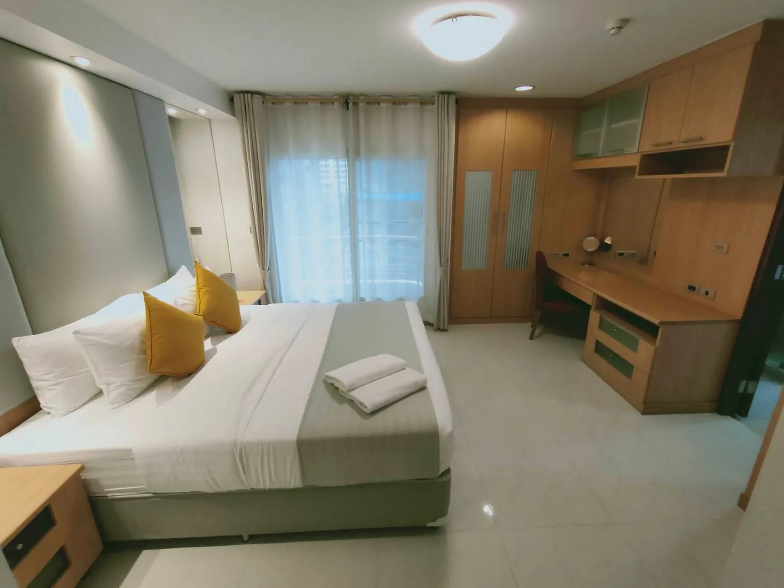 JJ Mansion — photo 11