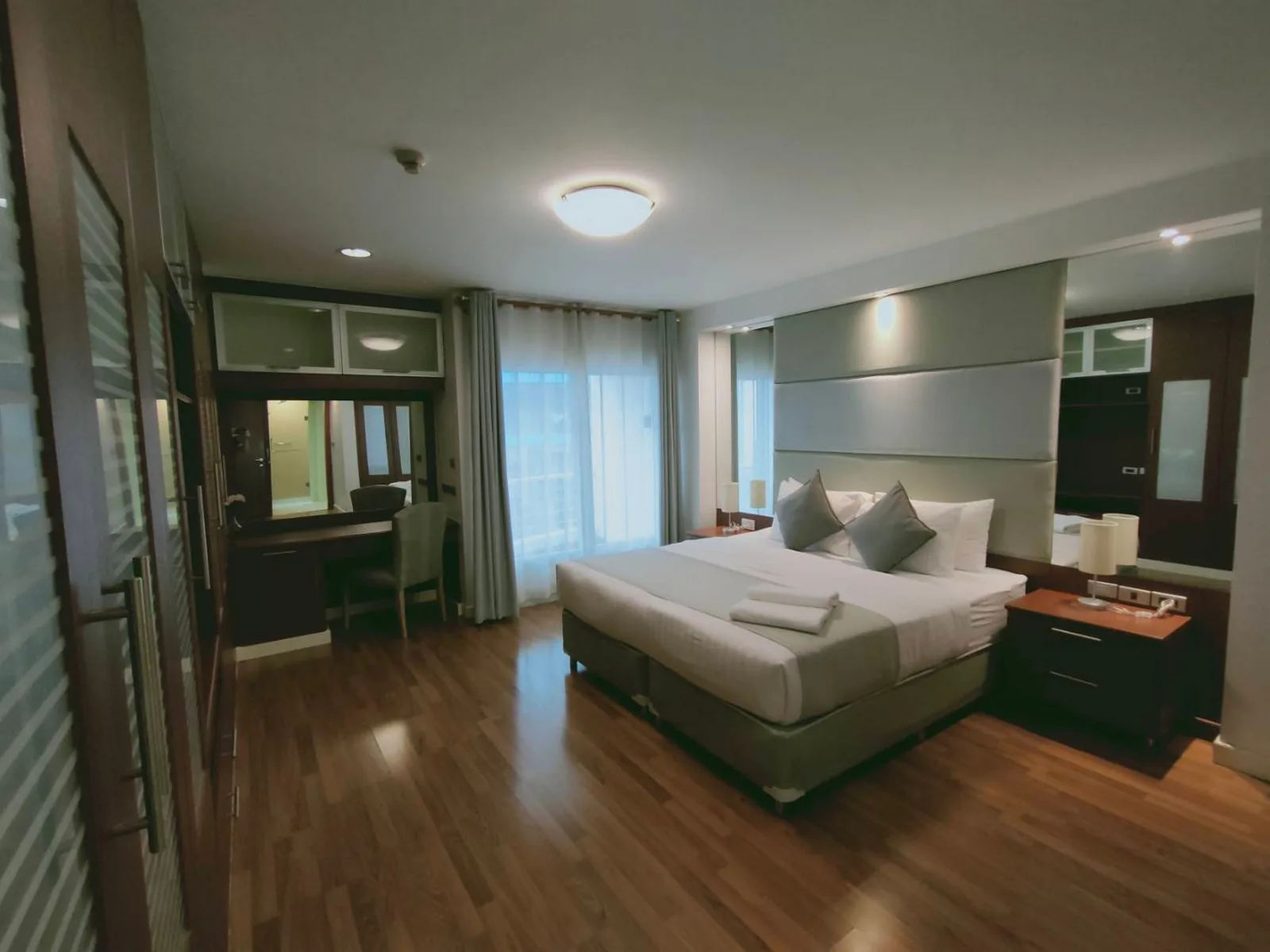 JJ Mansion — photo 12