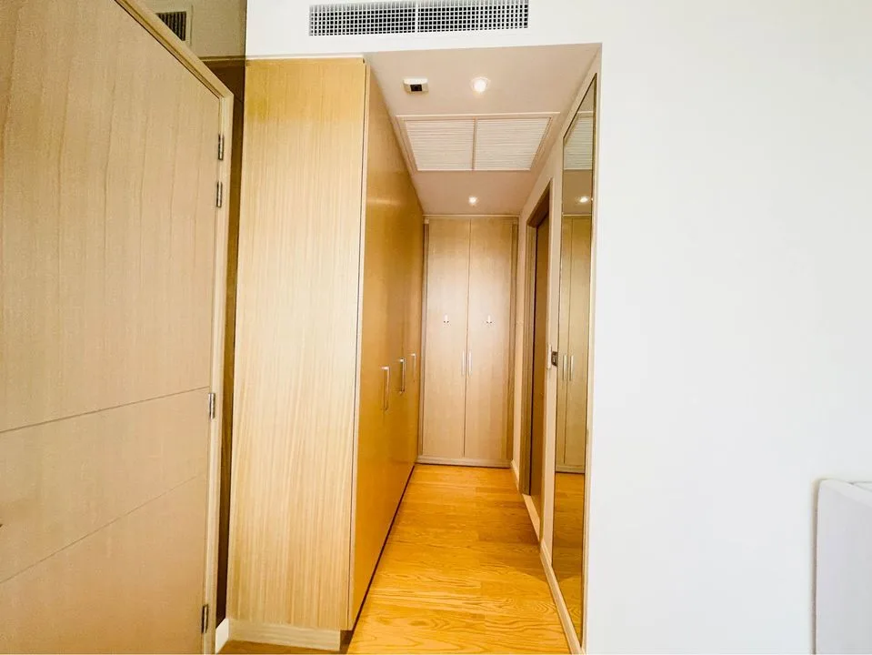 Magnolias Waterfront Residences — photo 9