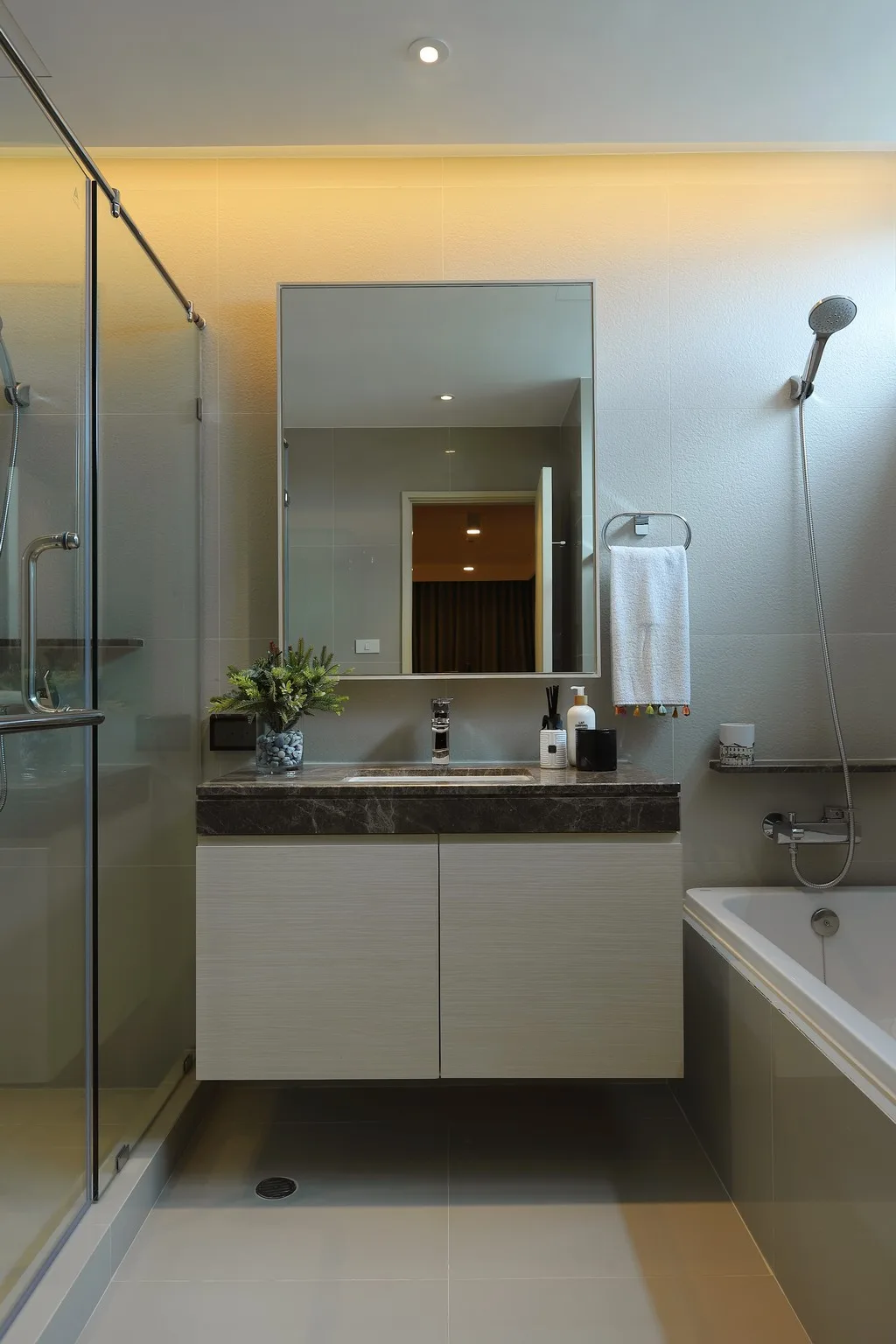 Biohouse Service Apartment — photo 10