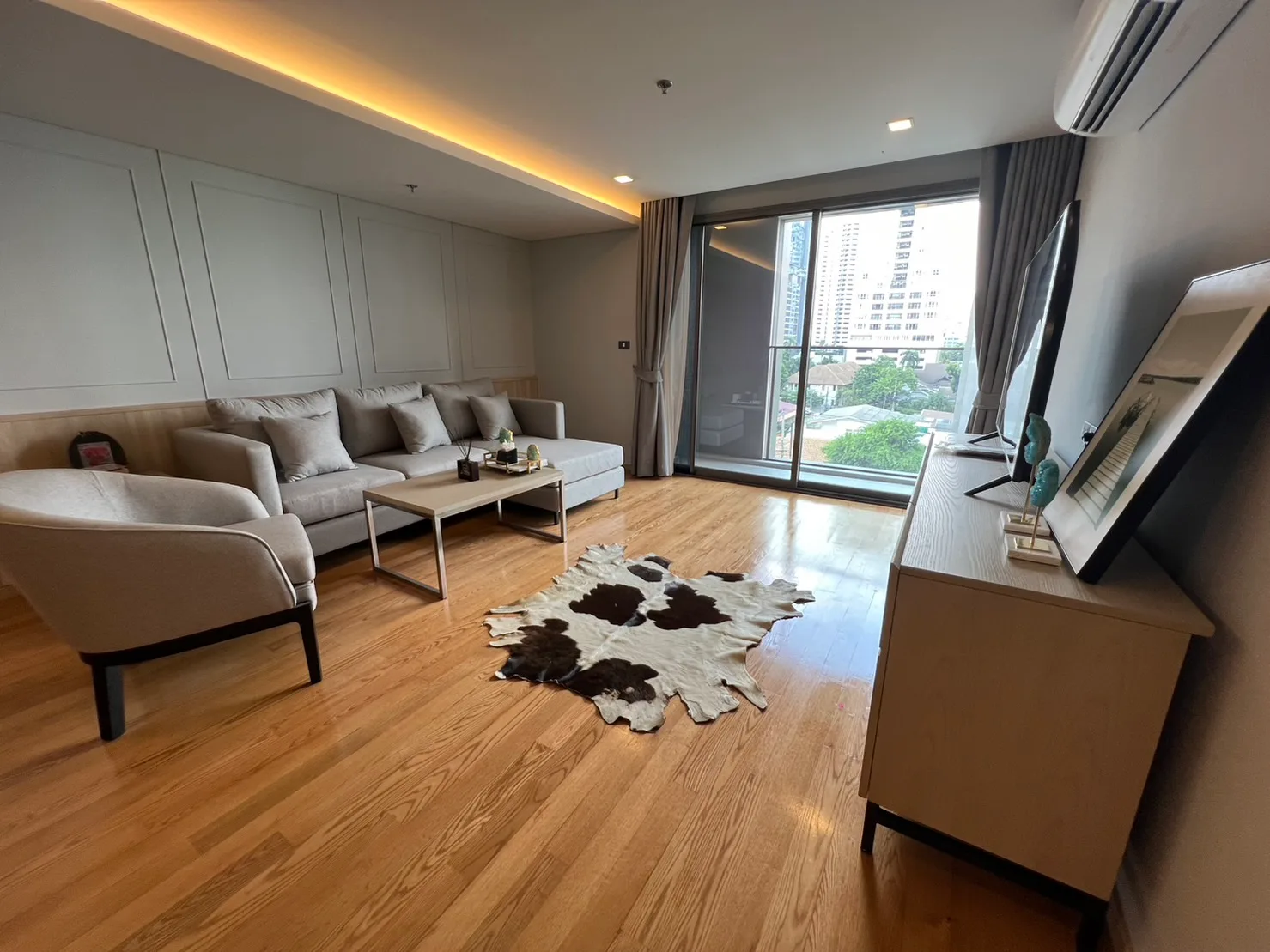 Piya Apartment Sukhumvit 15 — photo 2