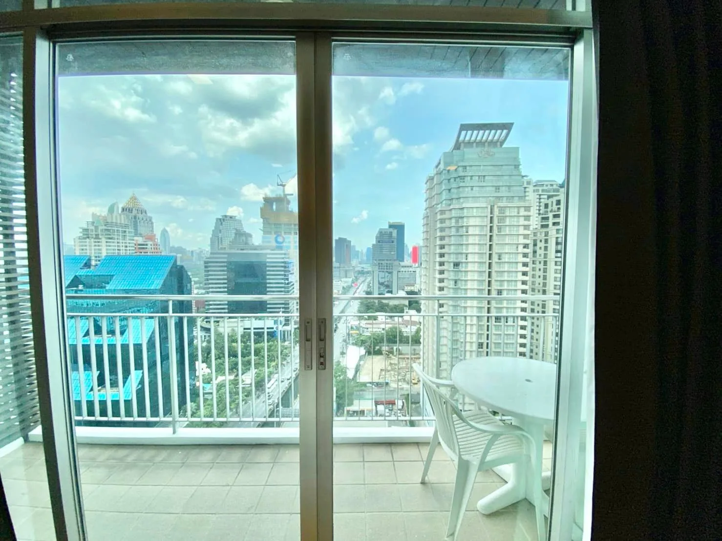 Urbano Absolute Sathon - Taksin — photo 10