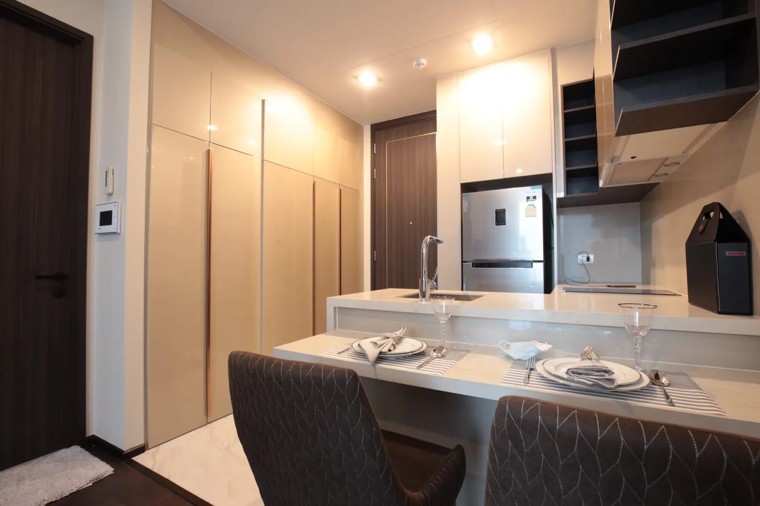 Laviq Sukhumvit 57 — photo 4