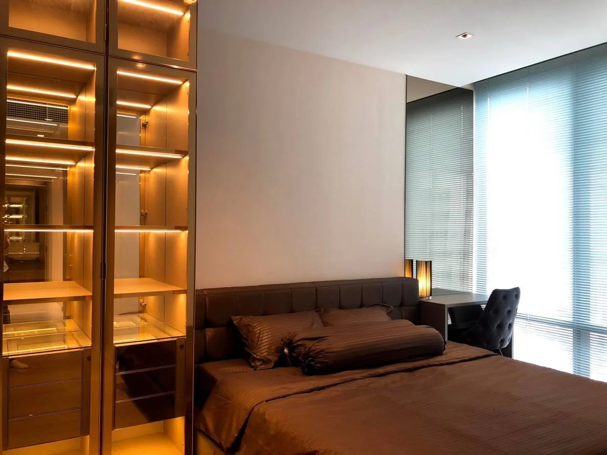 Ashton Silom — photo 12