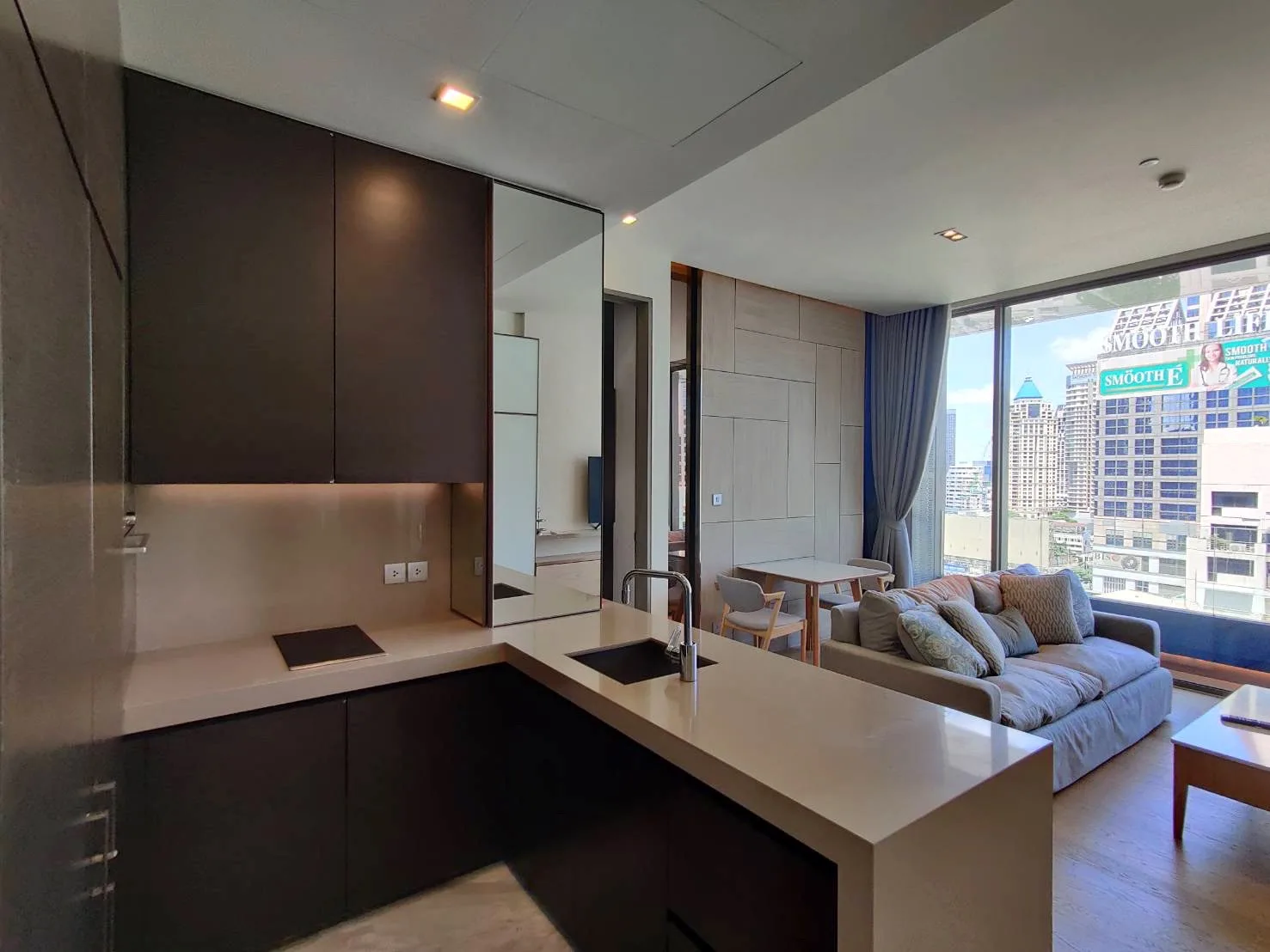 Saladaeng One — photo 3