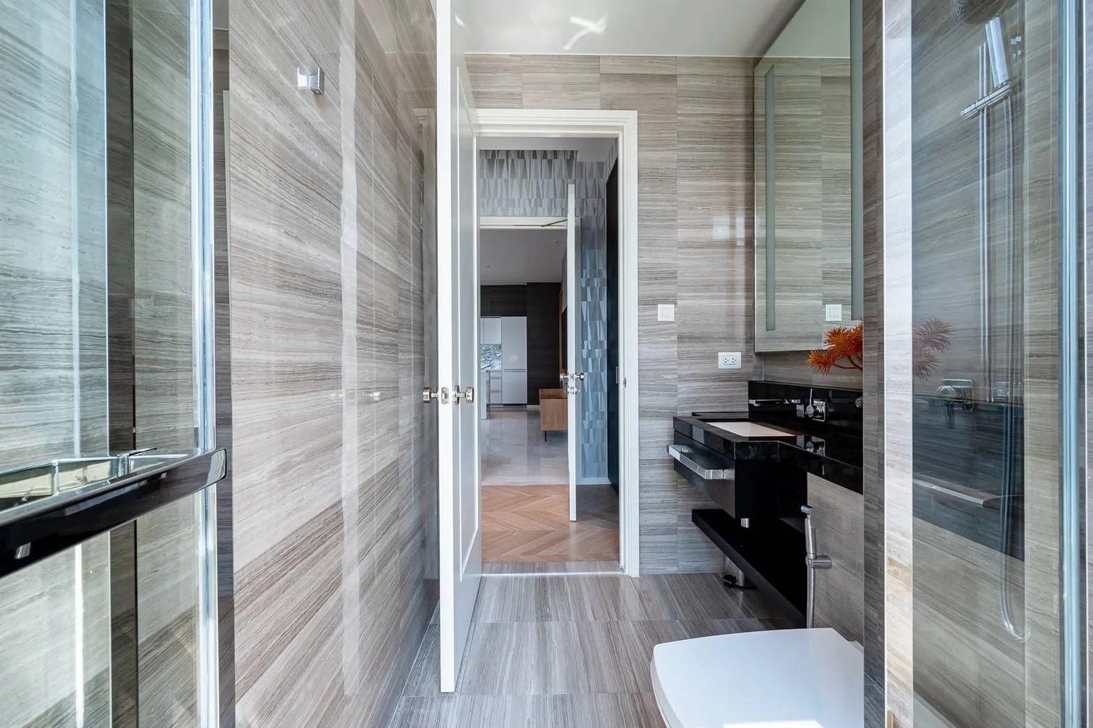 Four Seasons Private Residences Bangkok — photo 11