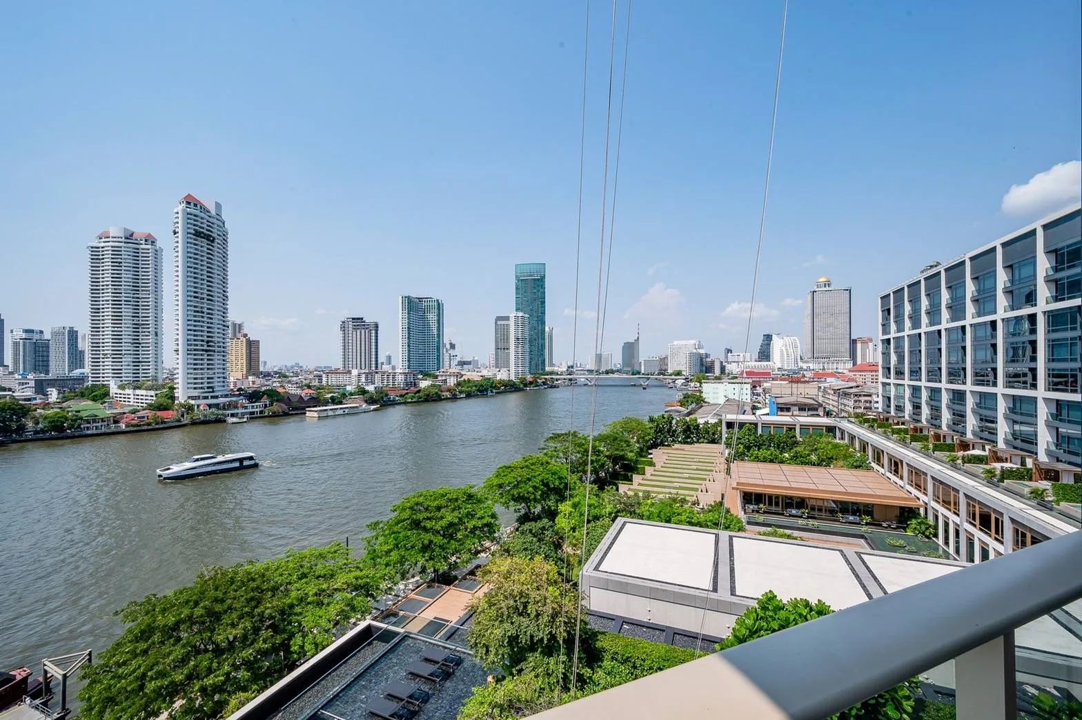 Four Seasons Private Residences Bangkok — photo 12