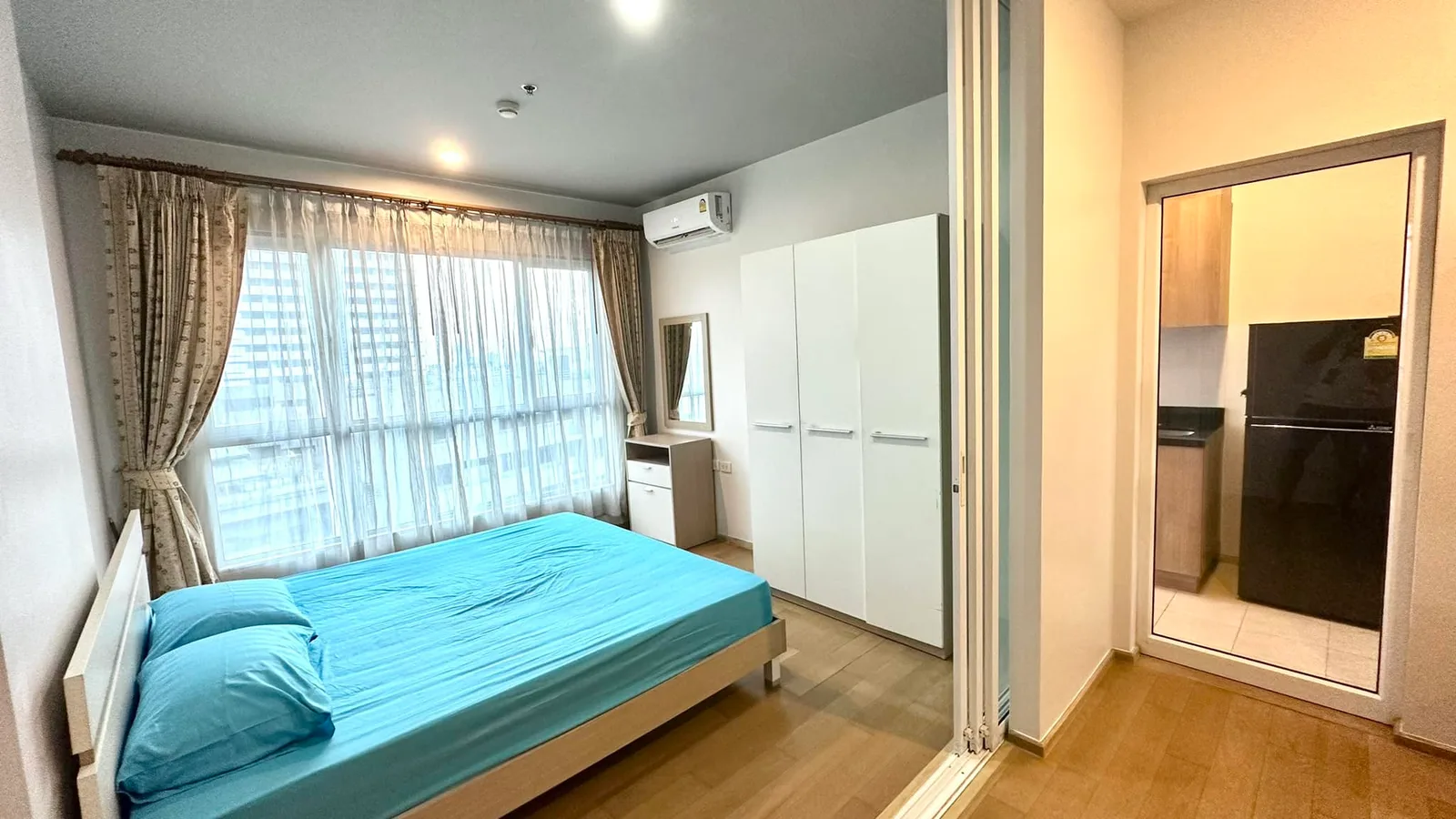 Hive Sathorn — photo 9