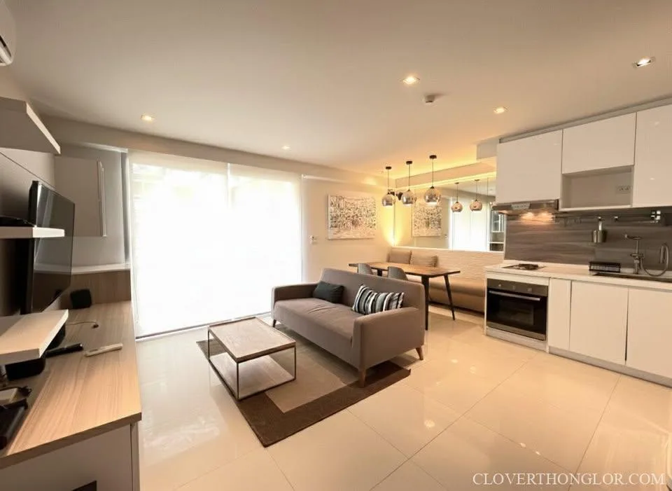 The Clover Thonglor — photo 1
