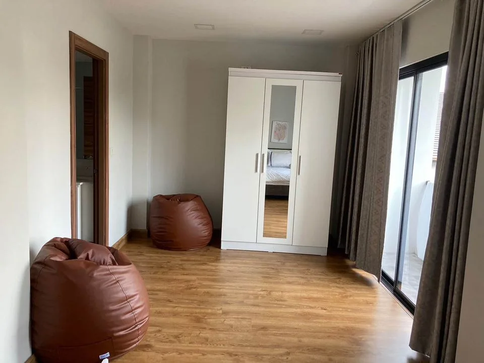 Townhome — photo 17