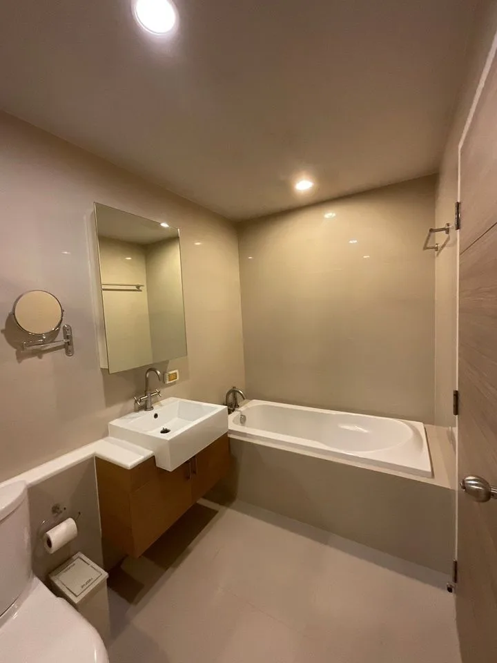 Hive Taksin — photo 18