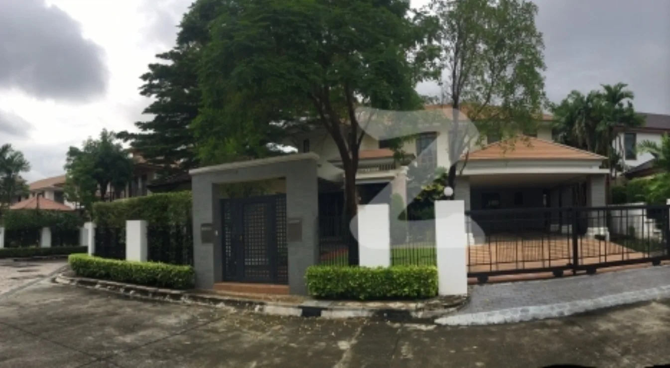 Narasiri Pattanakarn-Srinakarin — photo 13