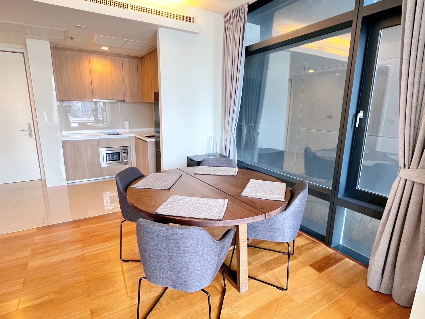 Circle Living Prototype — photo 4