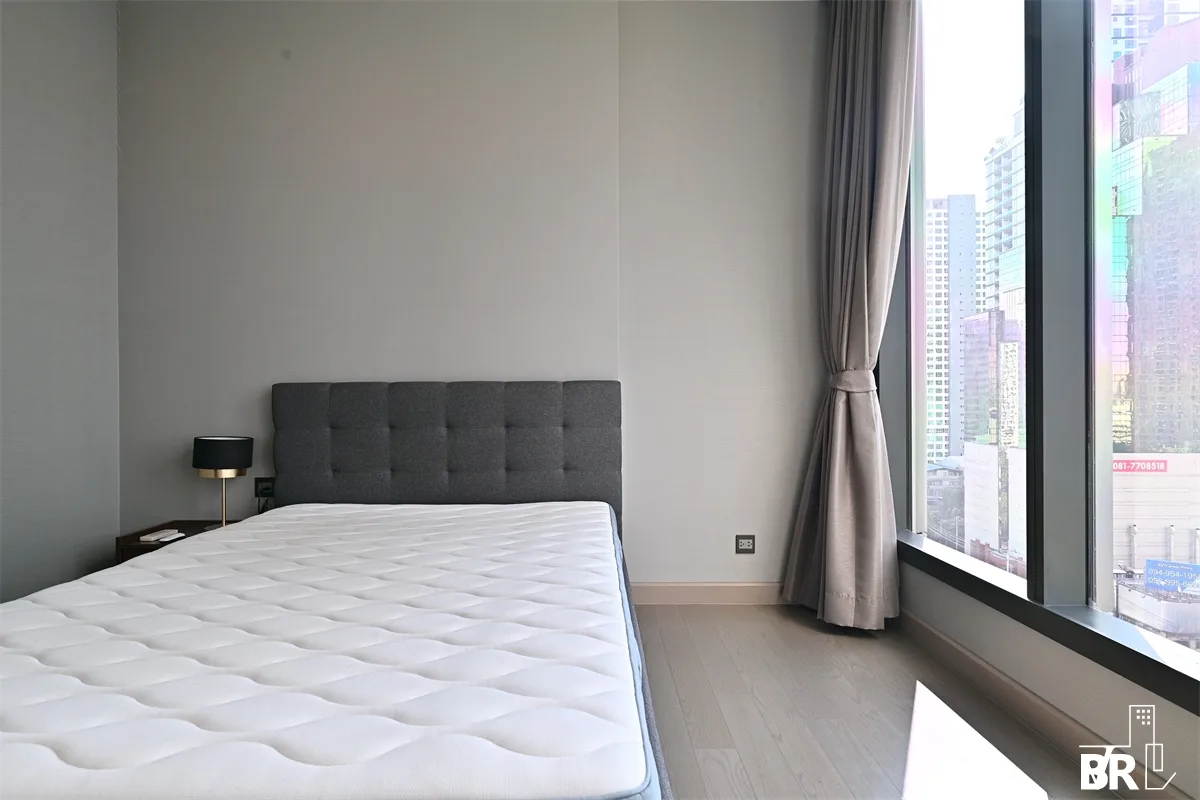 The Esse at Singha Complex — photo 4