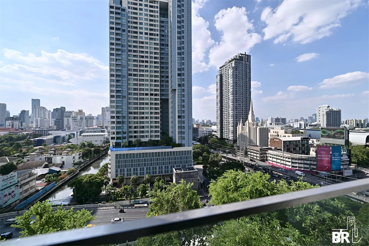 The Esse at Singha Complex — photo 6