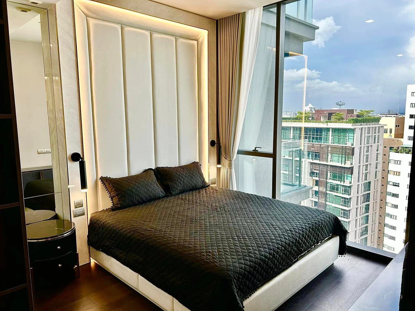 Laviq Sukhumvit 57 — photo 4