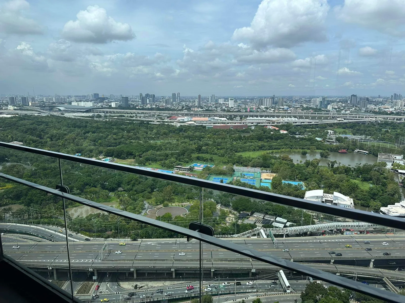 The Crest Park Residences — photo 11