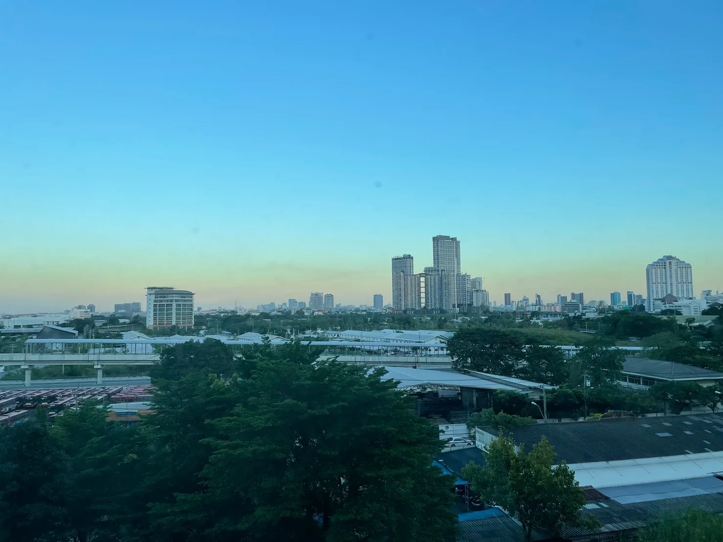 Lumpini Place Rama IX - Ratchada — photo 8