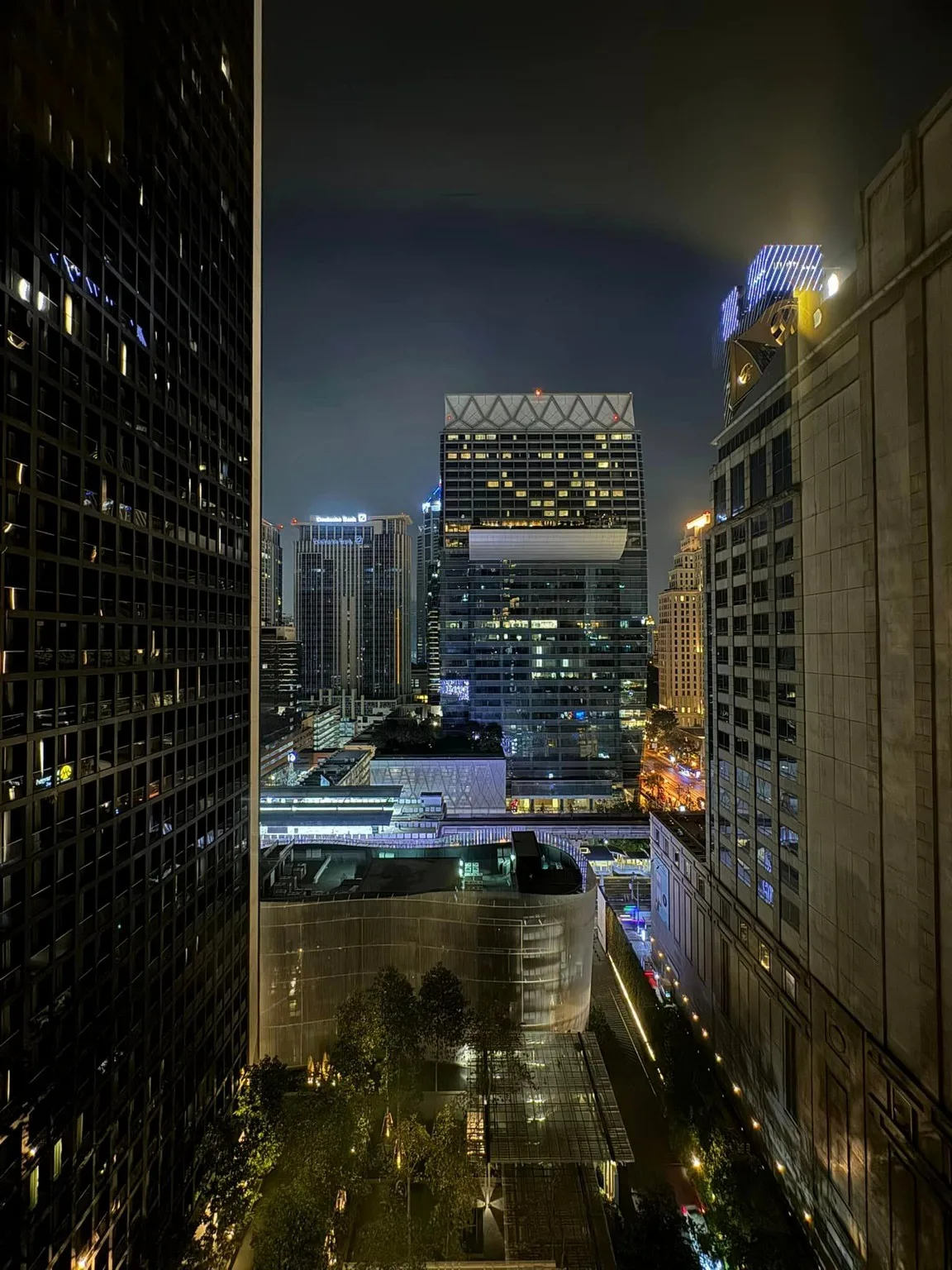 Noble Ploenchit — photo 9