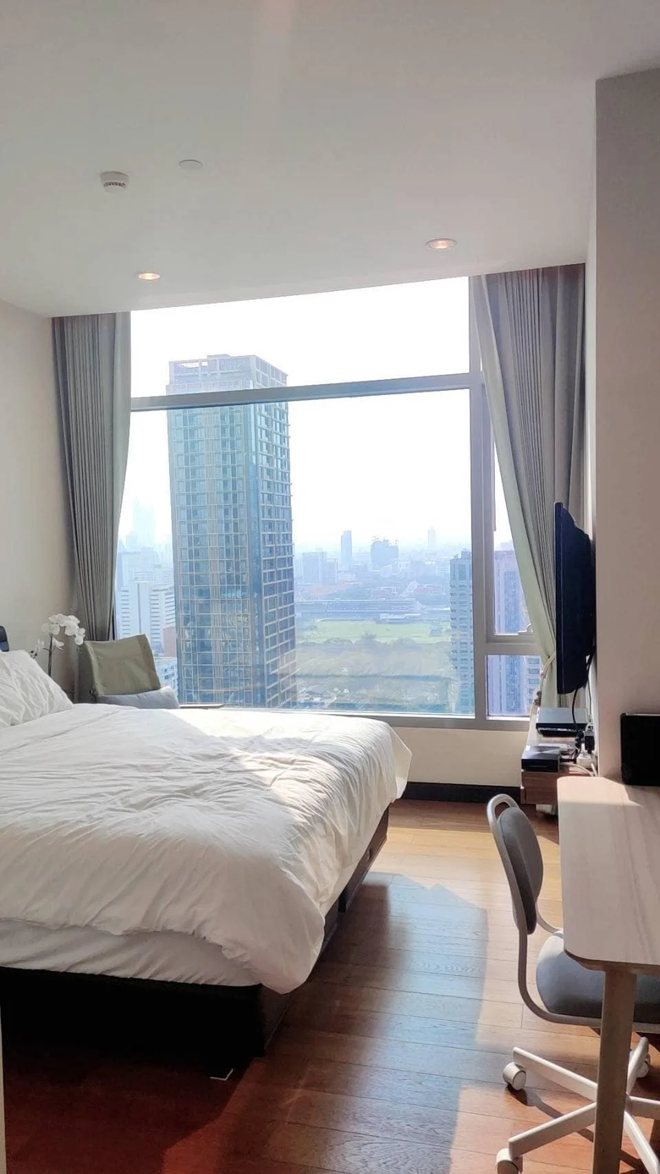 Oriental Residence — photo 4