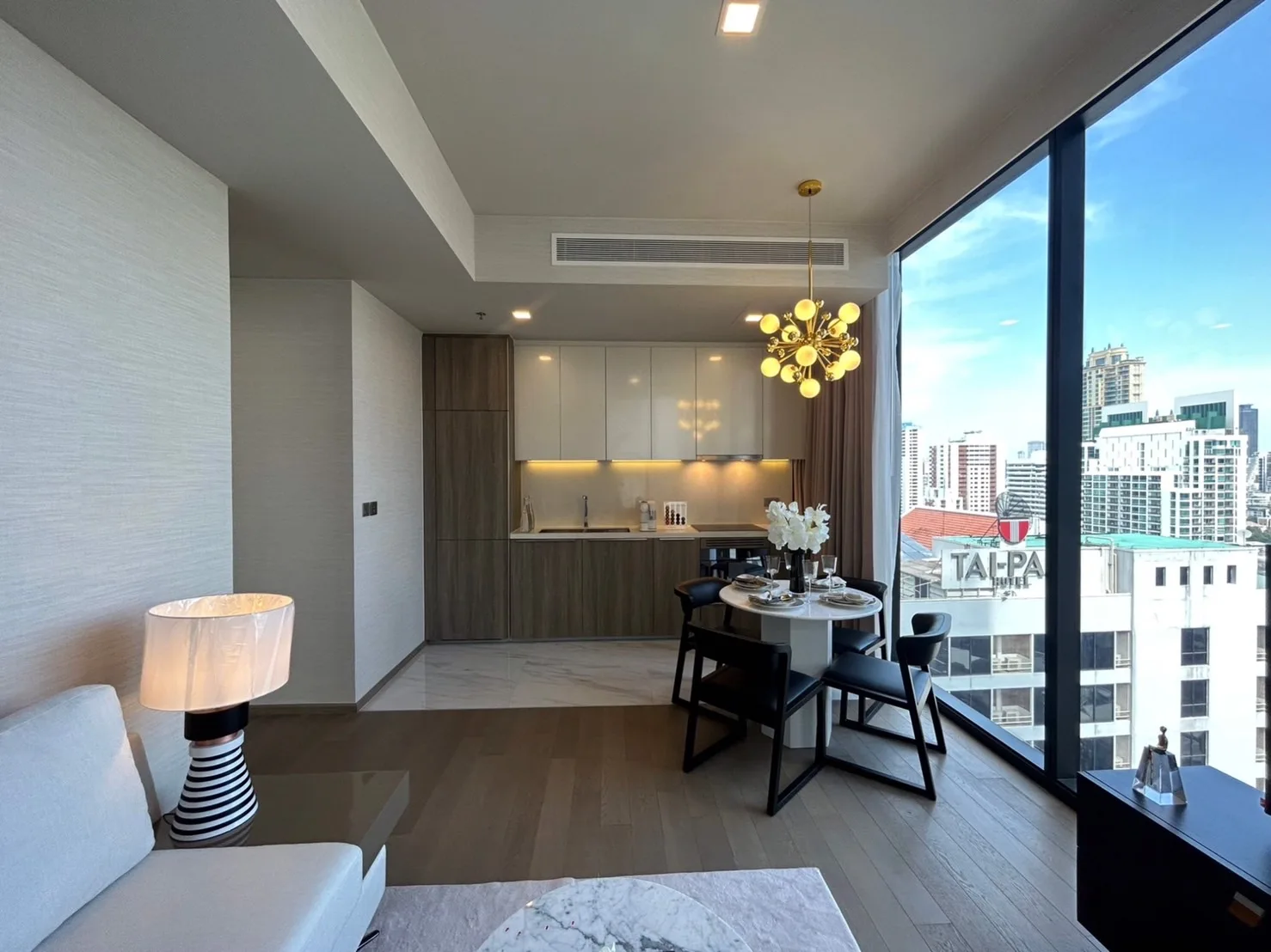 Celes Asoke — photo 3