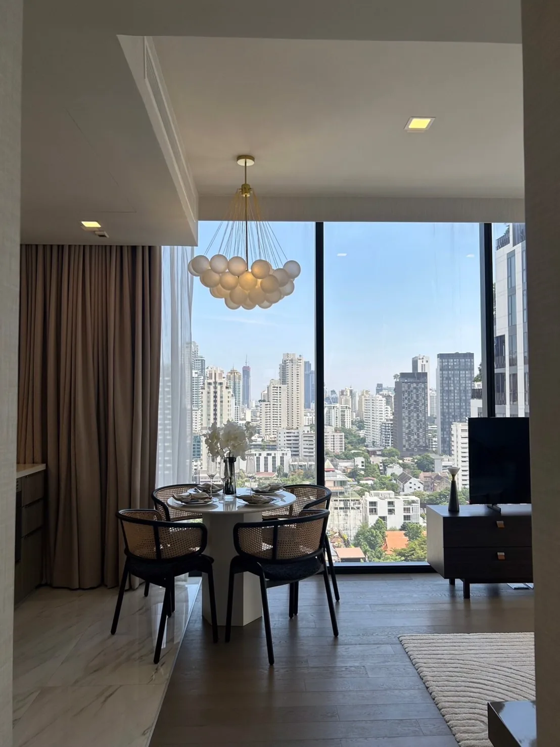 Celes Asoke — photo 8