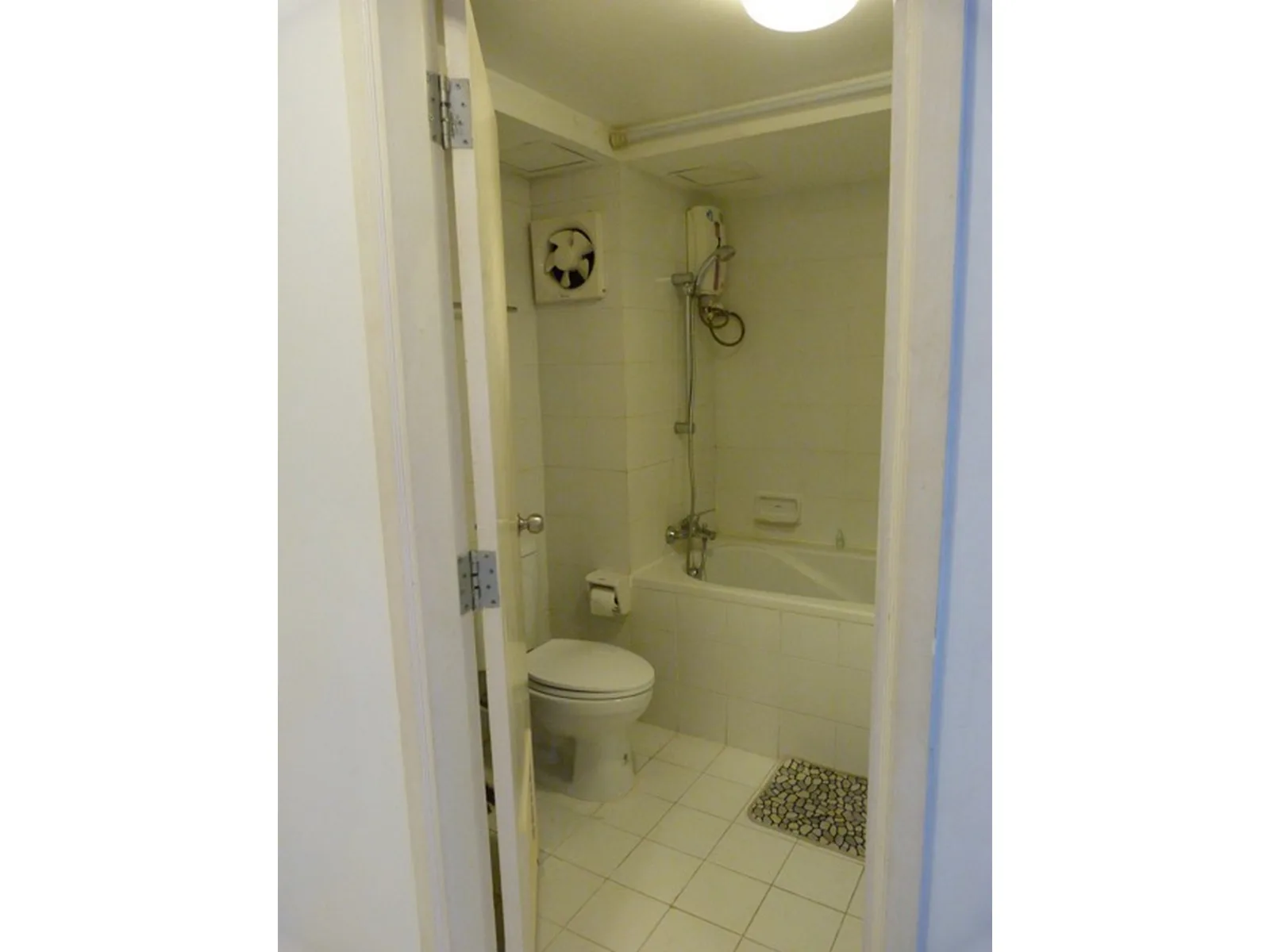 Raintree Villa — photo 12