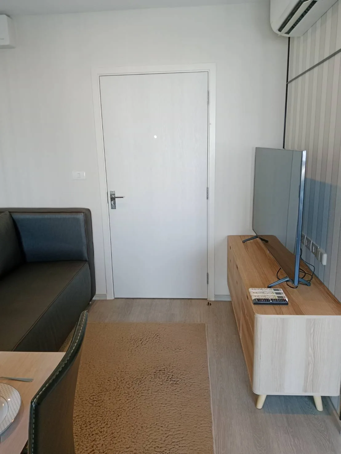 Elio Sathorn - Wutthakat — photo 3