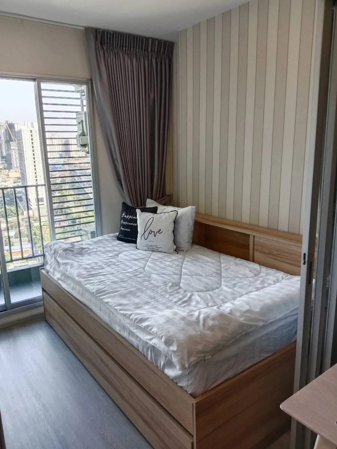 Elio Sathorn - Wutthakat — photo 8