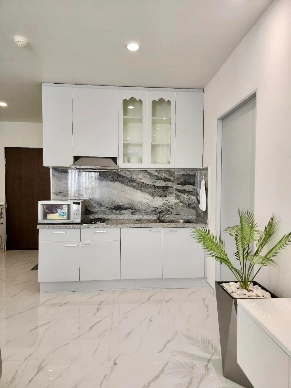 The Trendy Condominium — photo 8