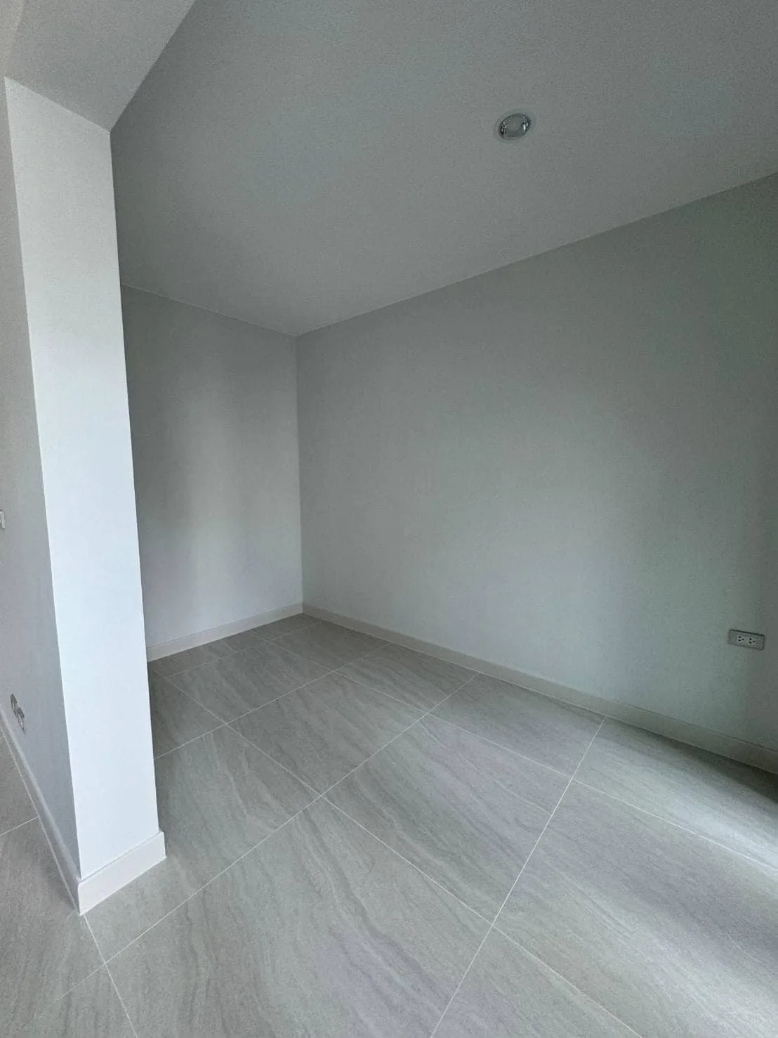 Townhome — photo 11