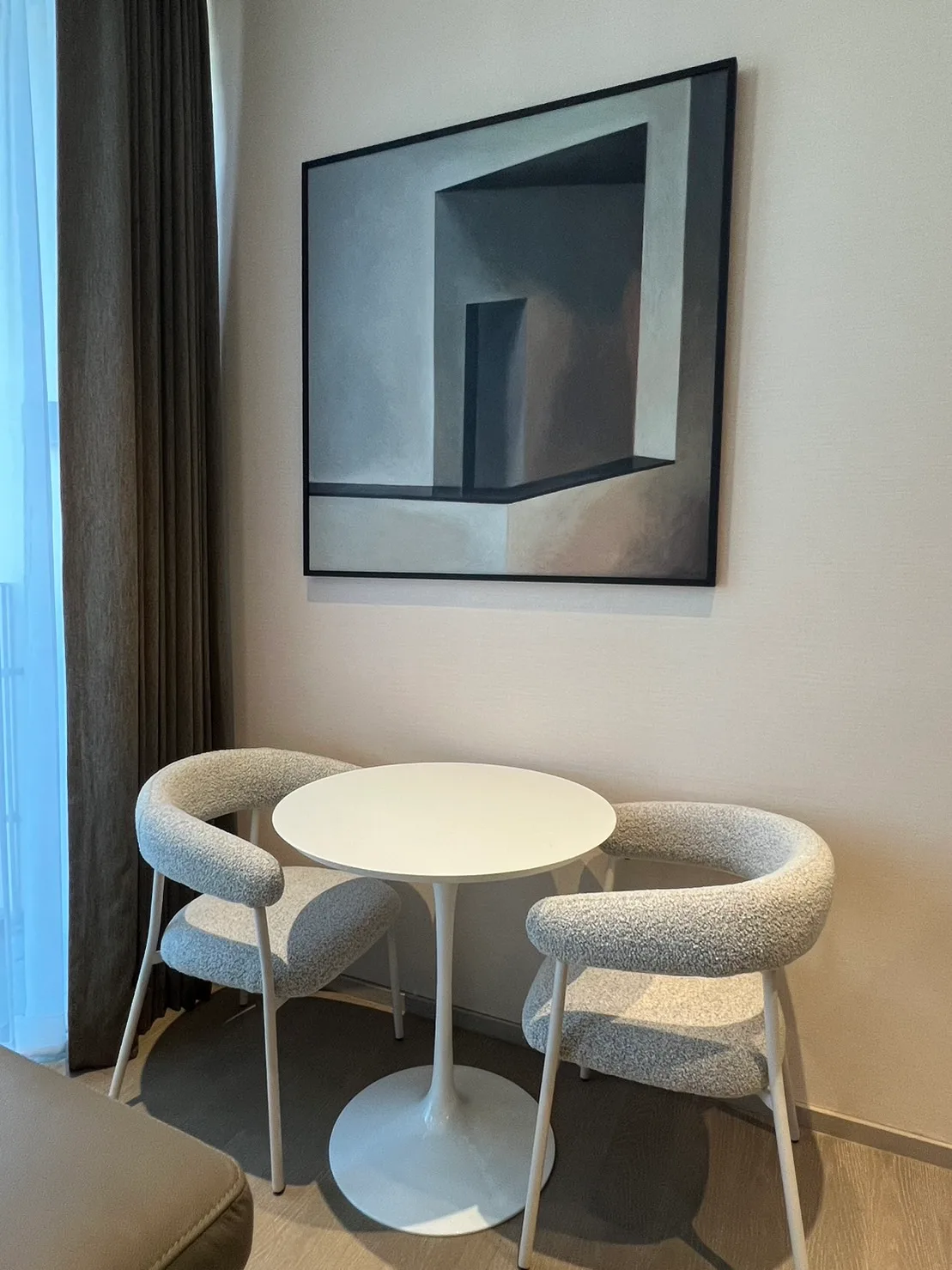 The Esse Asoke — photo 4