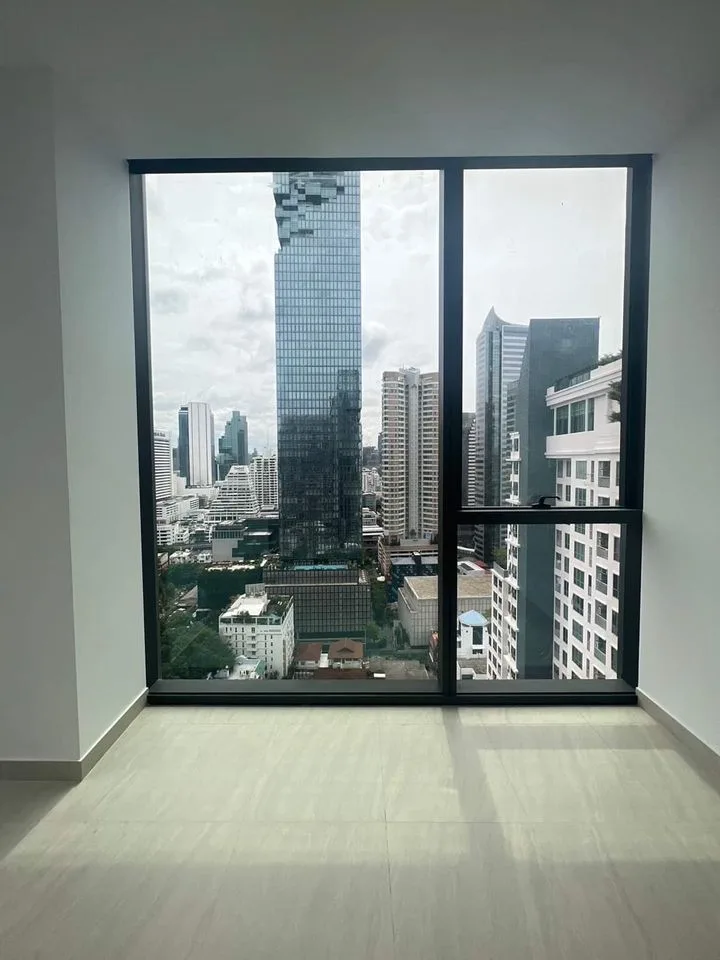 Tait Sathorn 12 — photo 1