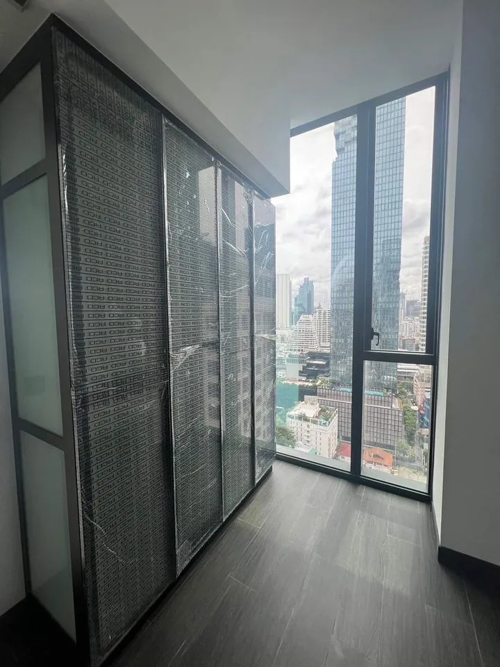 Tait Sathorn 12 — photo 4