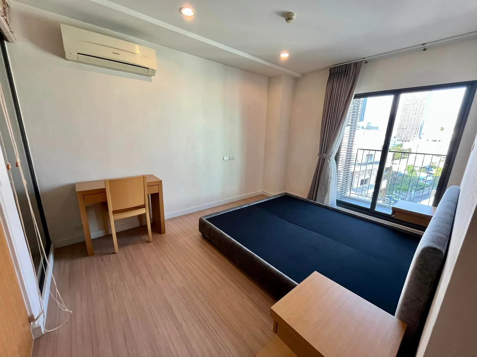 D 25 Thonglor — photo 7