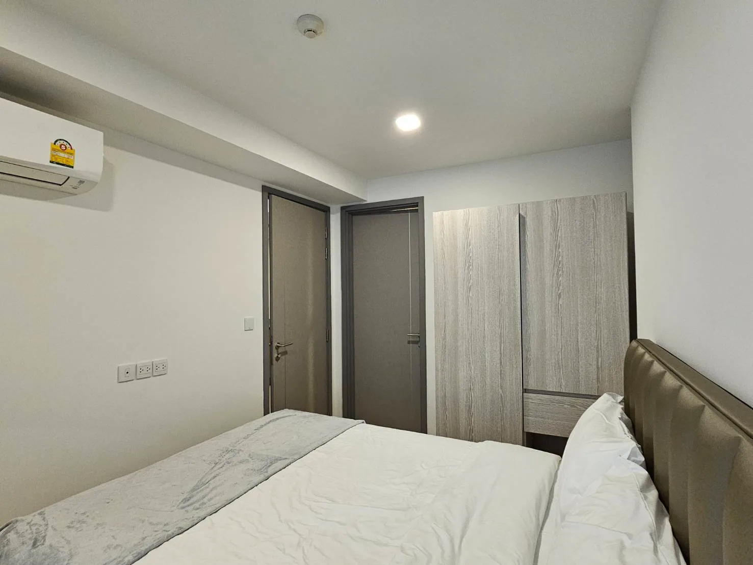Taka Haus Ekamai 12 — photo 9
